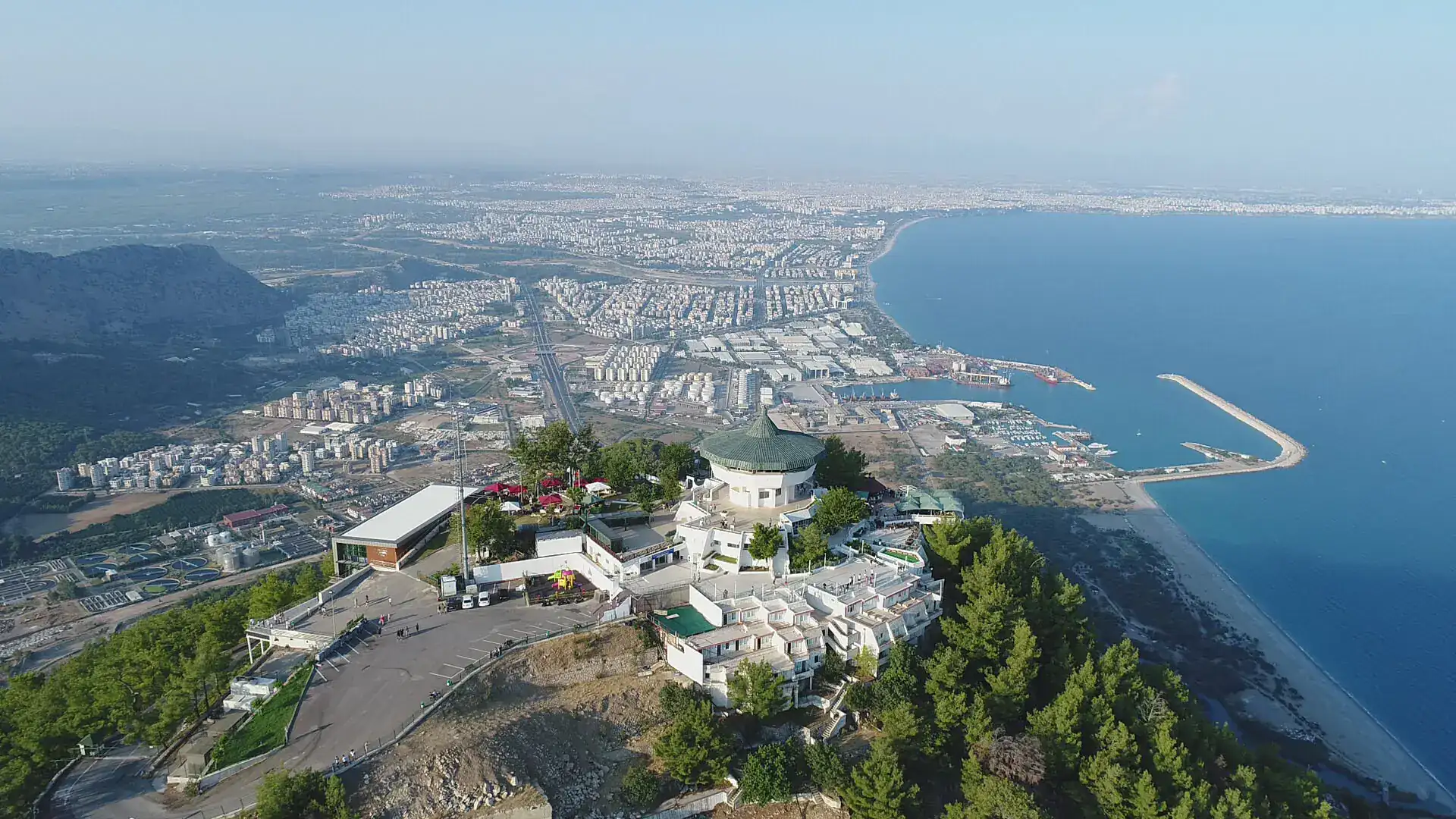 Tünektepe'den Antalya Şehri ve Akdeniz Havadan Görünümü